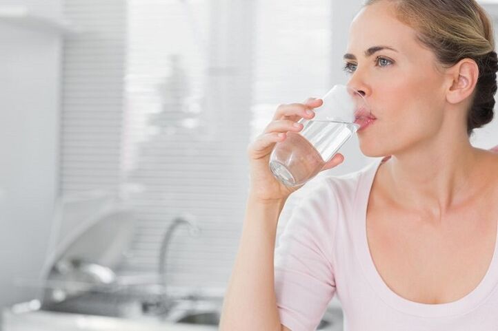 питейна вода на кетогенна диета